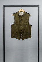 Lade das Bild in den Galerie-Viewer, Gilet Konstantin
