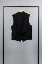 Lade das Bild in den Galerie-Viewer, Gilet Konstantin
