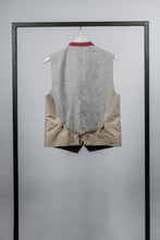 Lade das Bild in den Galerie-Viewer, Gilet Voitl

